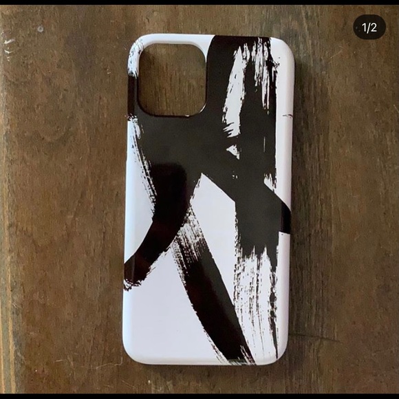 Iphone 11 case - Picture 1 of 2